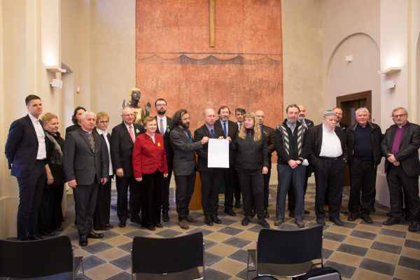 Představitelé náboženských komunit působících v ČR na setkání na setkání 28. února 2022 v kapli Trauttmansdorffského paláce na pražských Hradčanech
